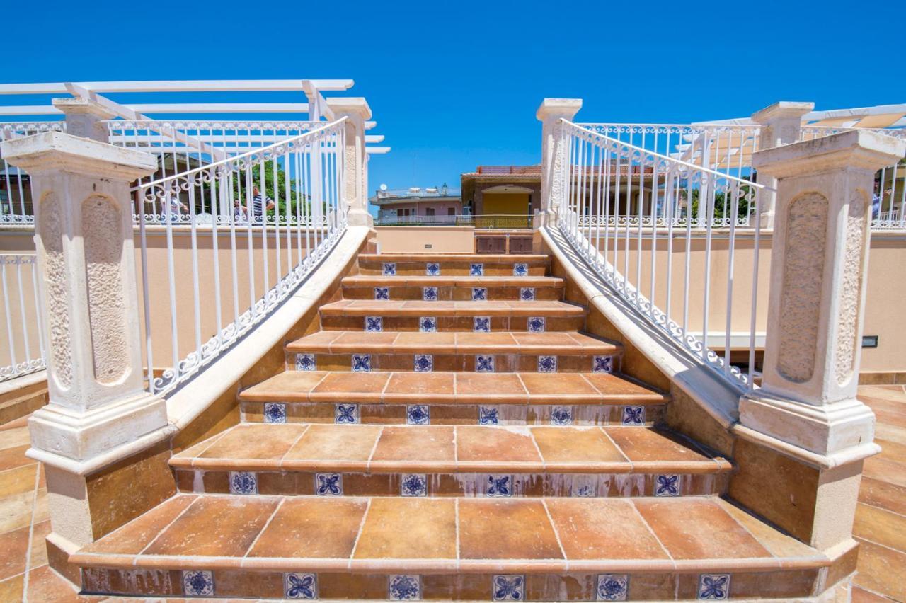 Villa Sajonara Elvira Fontane Bianche Exterior foto