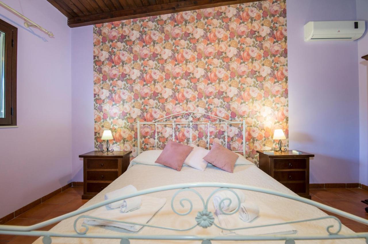 Villa Sajonara Elvira Fontane Bianche Exterior foto